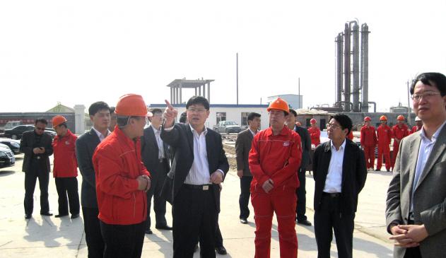 東營市委副書記、市長趙豪志到公司項目工地現(xiàn)場辦公